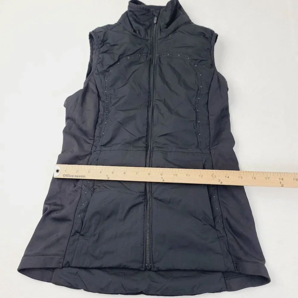 Lululemon Women's Black Primaloft Run For Cold Full-Zip Insulated Vest Size‎ 6